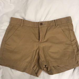 Gap khaki shorts